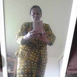 Meet your Posher, Isabel